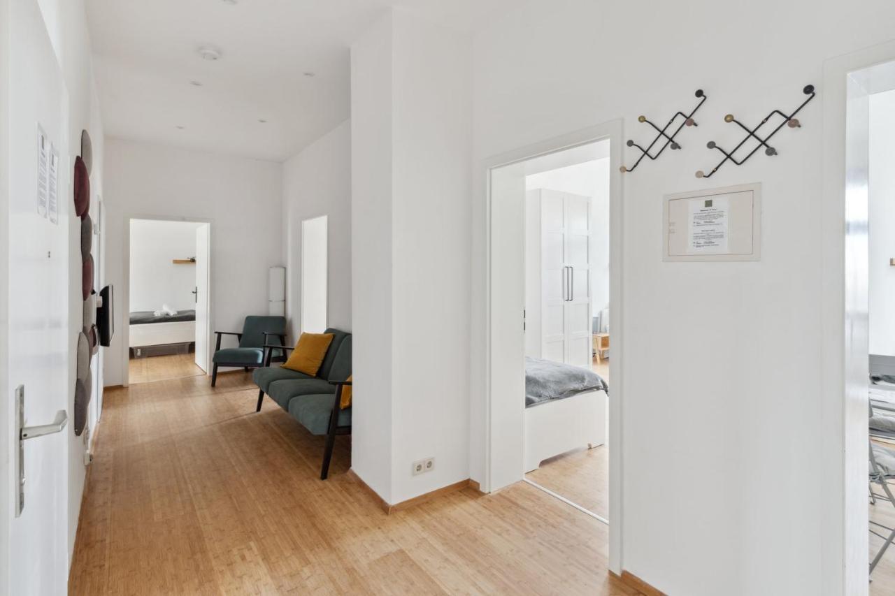 Apartment Fuer 13 Gaeste, 5 Schlafzimmer, 2 Baeder, 2 Loggia'S, Leipzig Zentrum Ost Zewnętrze zdjęcie