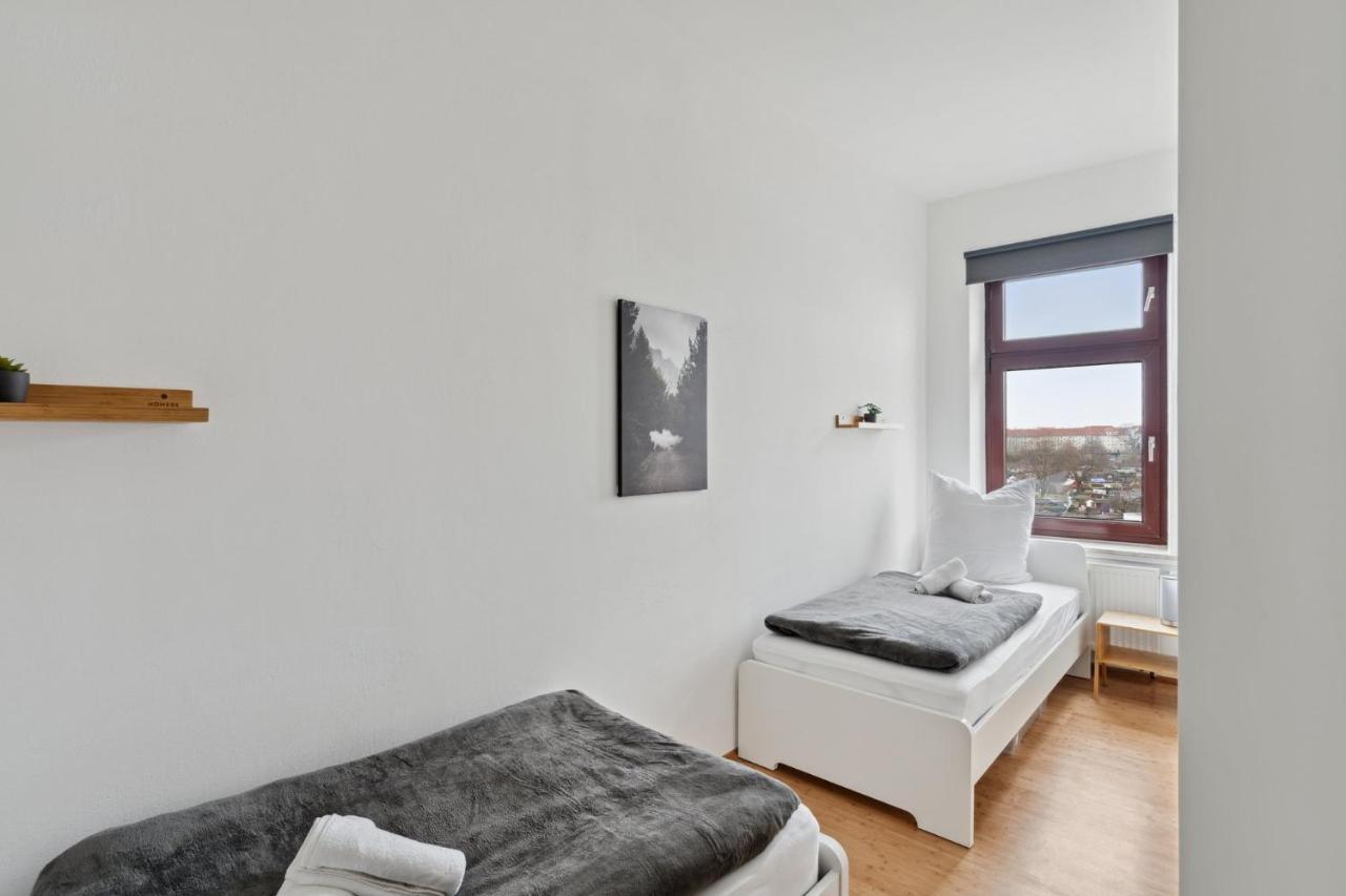 Apartment Fuer 13 Gaeste, 5 Schlafzimmer, 2 Baeder, 2 Loggia'S, Leipzig Zentrum Ost Zewnętrze zdjęcie