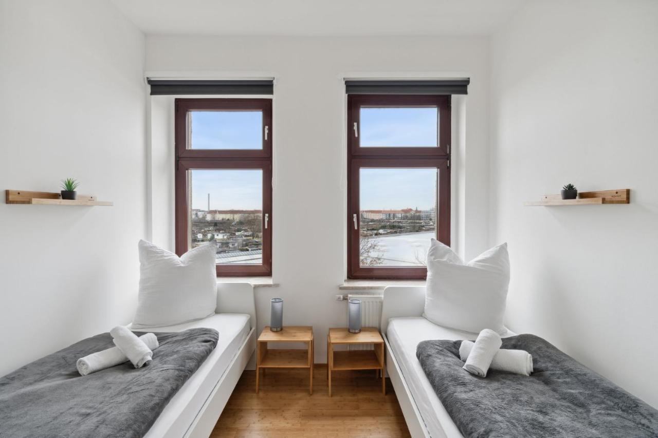 Apartment Fuer 13 Gaeste, 5 Schlafzimmer, 2 Baeder, 2 Loggia'S, Leipzig Zentrum Ost Zewnętrze zdjęcie